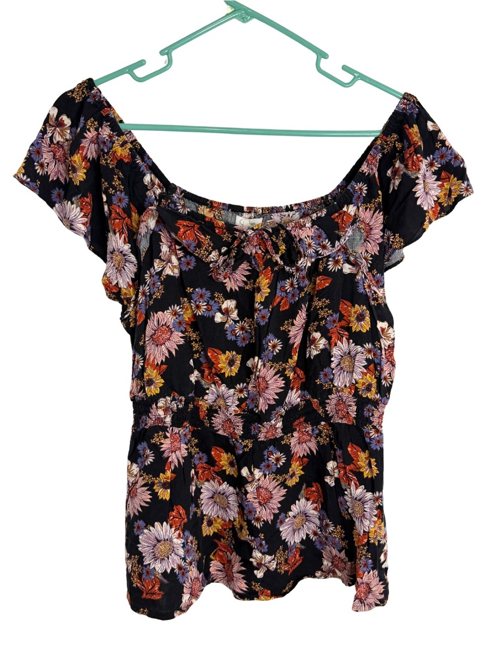 3/$20 Maurices Black Floral Off-Shoulder Top Size 1X